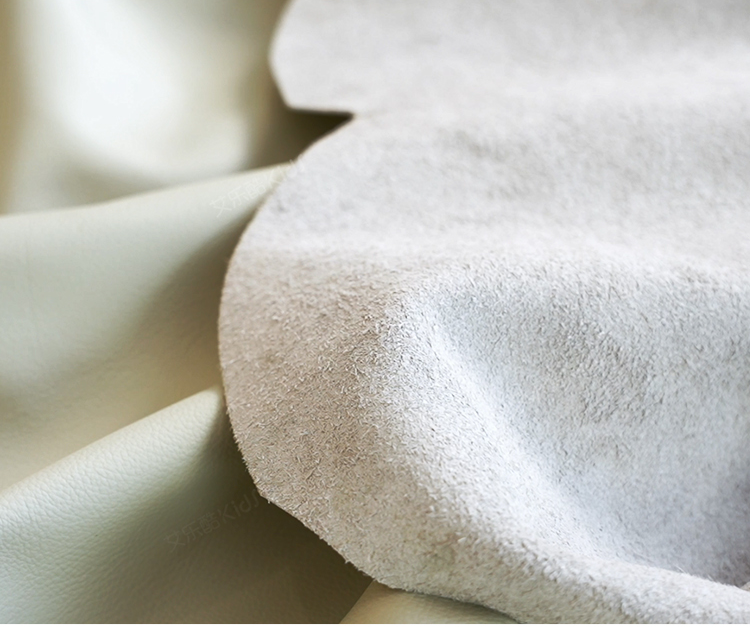 MORNING FOREST Isabella Charming Fuchsia Crib - Image 3